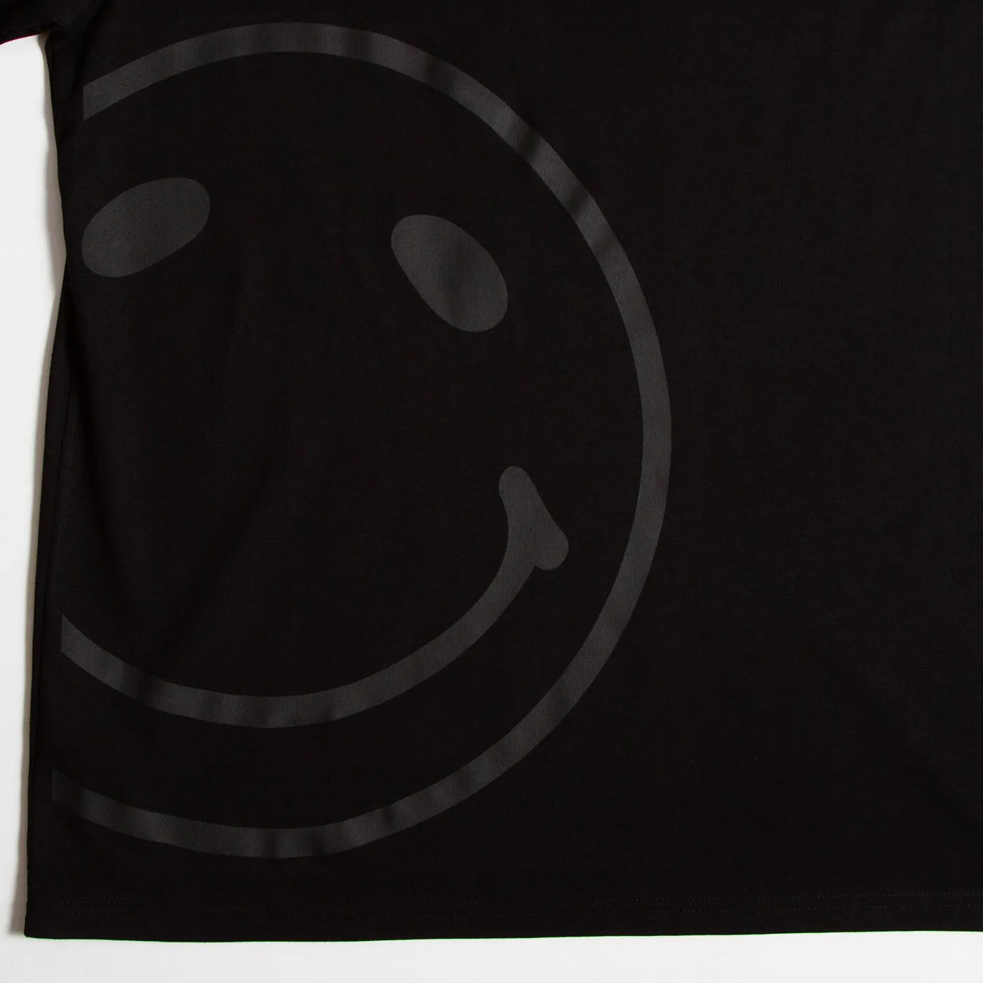 Black On Black Side Smiley - Oversized Tshirt - Black