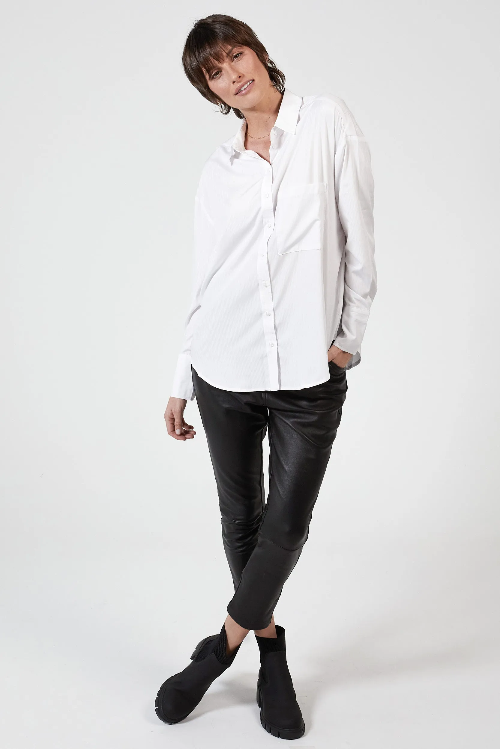 COLTON BOYFRIEND SHIRT - WHITE STRIPE