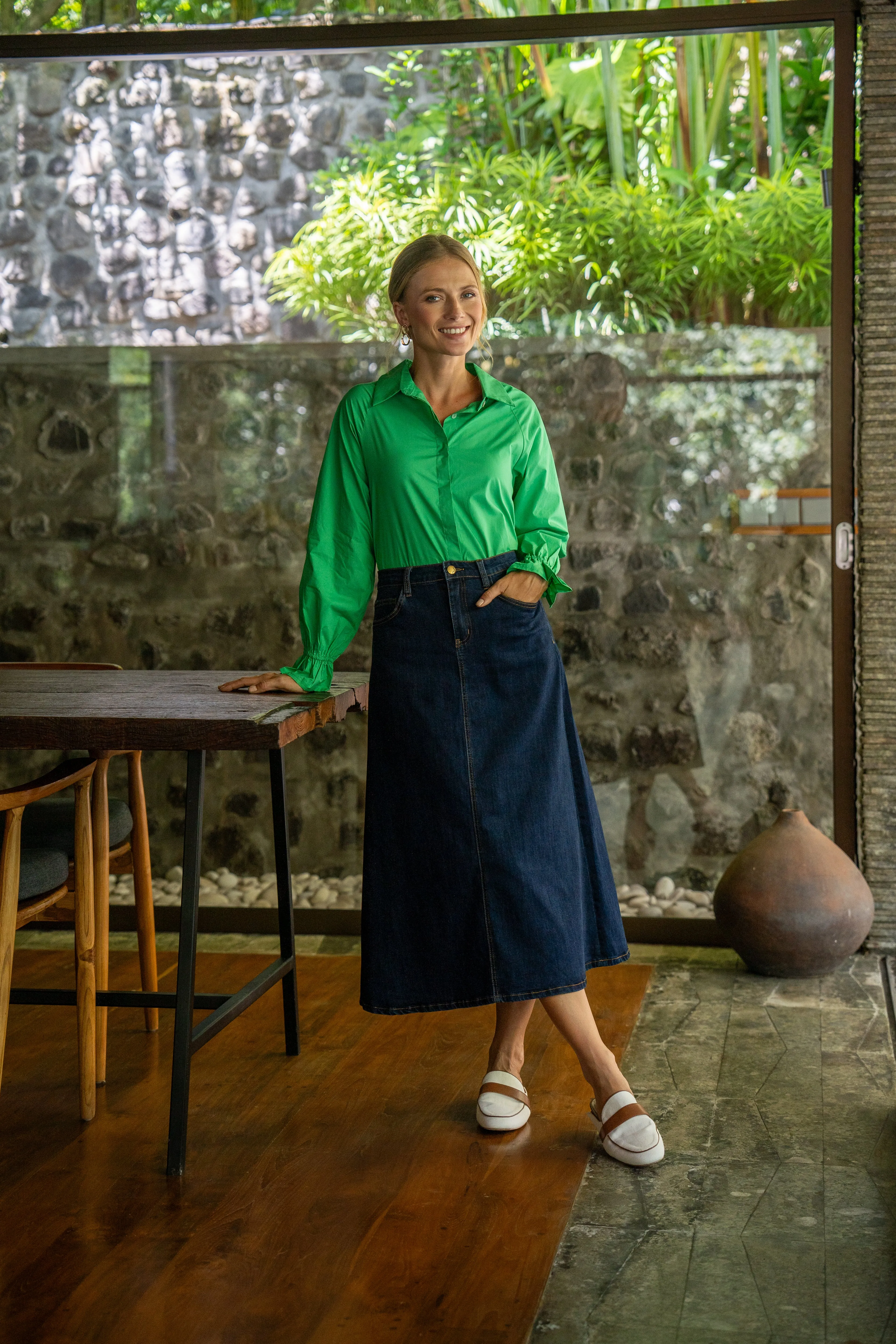 Ebony Frill Cuff Shirt in Green Poplin