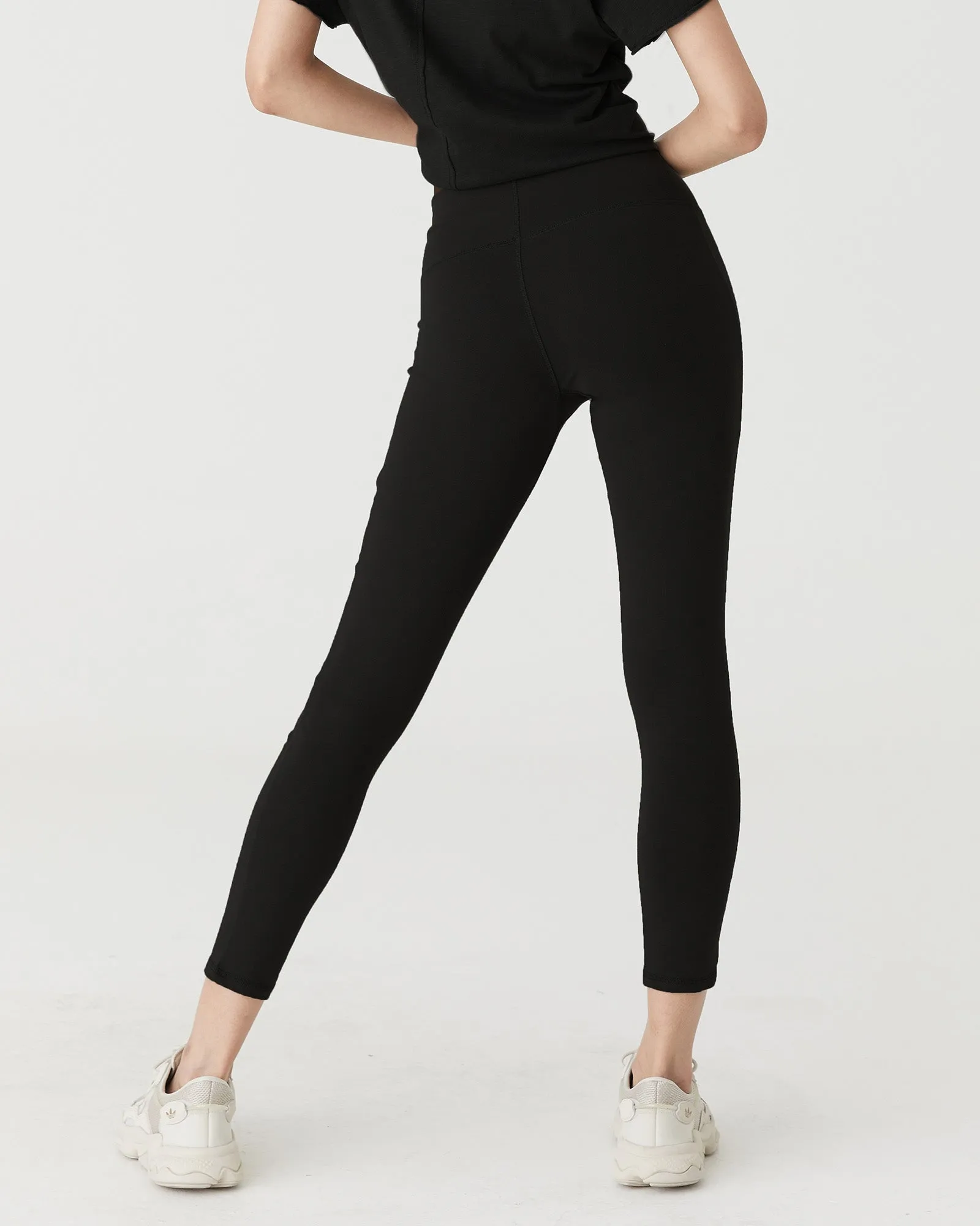 lara legging - black