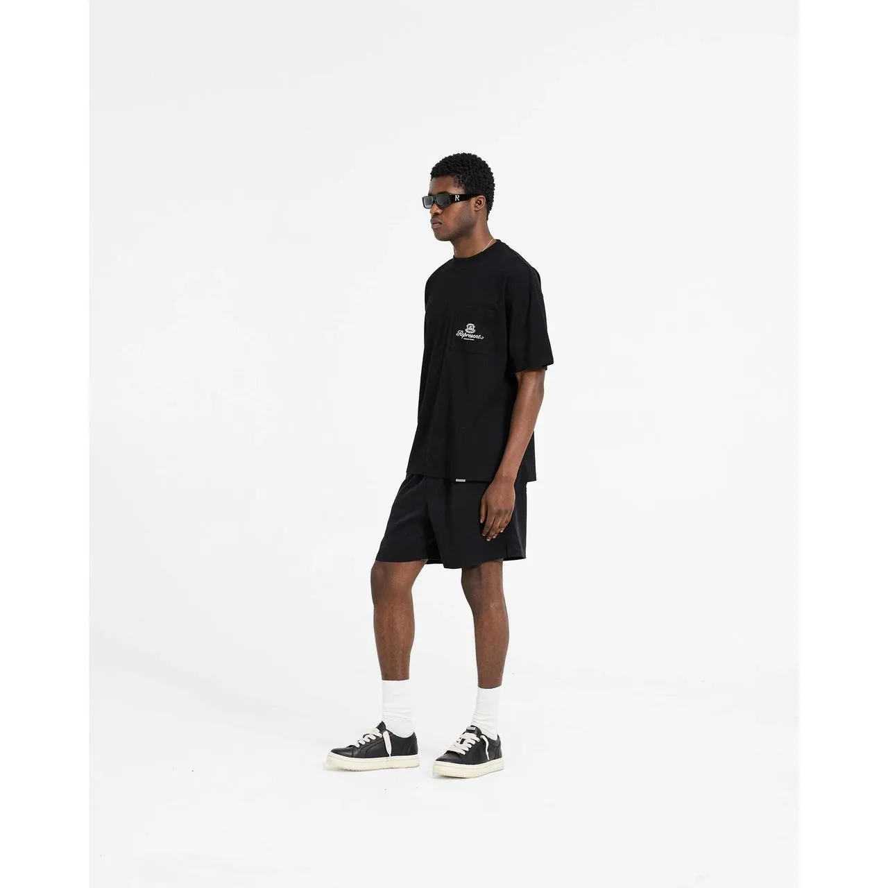 Represent Permanent Vacation Pocket Tee Jet Black